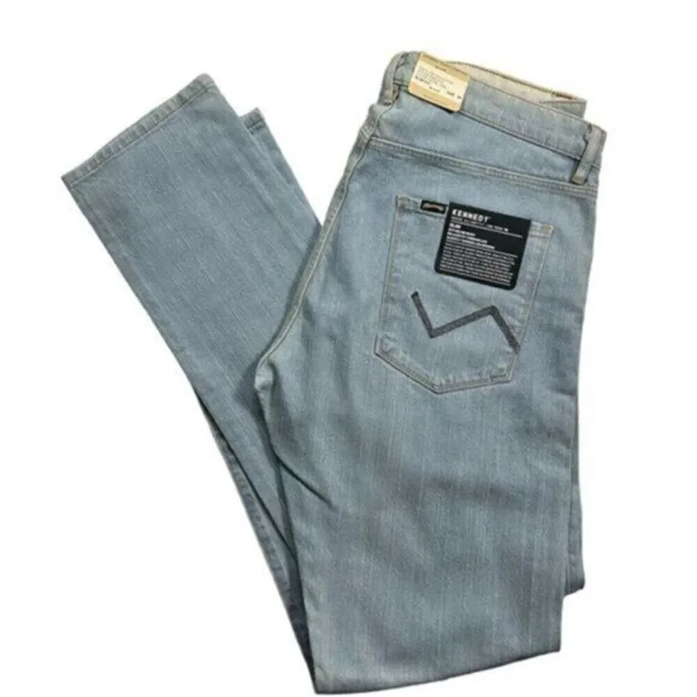 NWT Kennedy Denim Company Z Line Collection Men’s Denim Slim Fit Jeans - Size 34